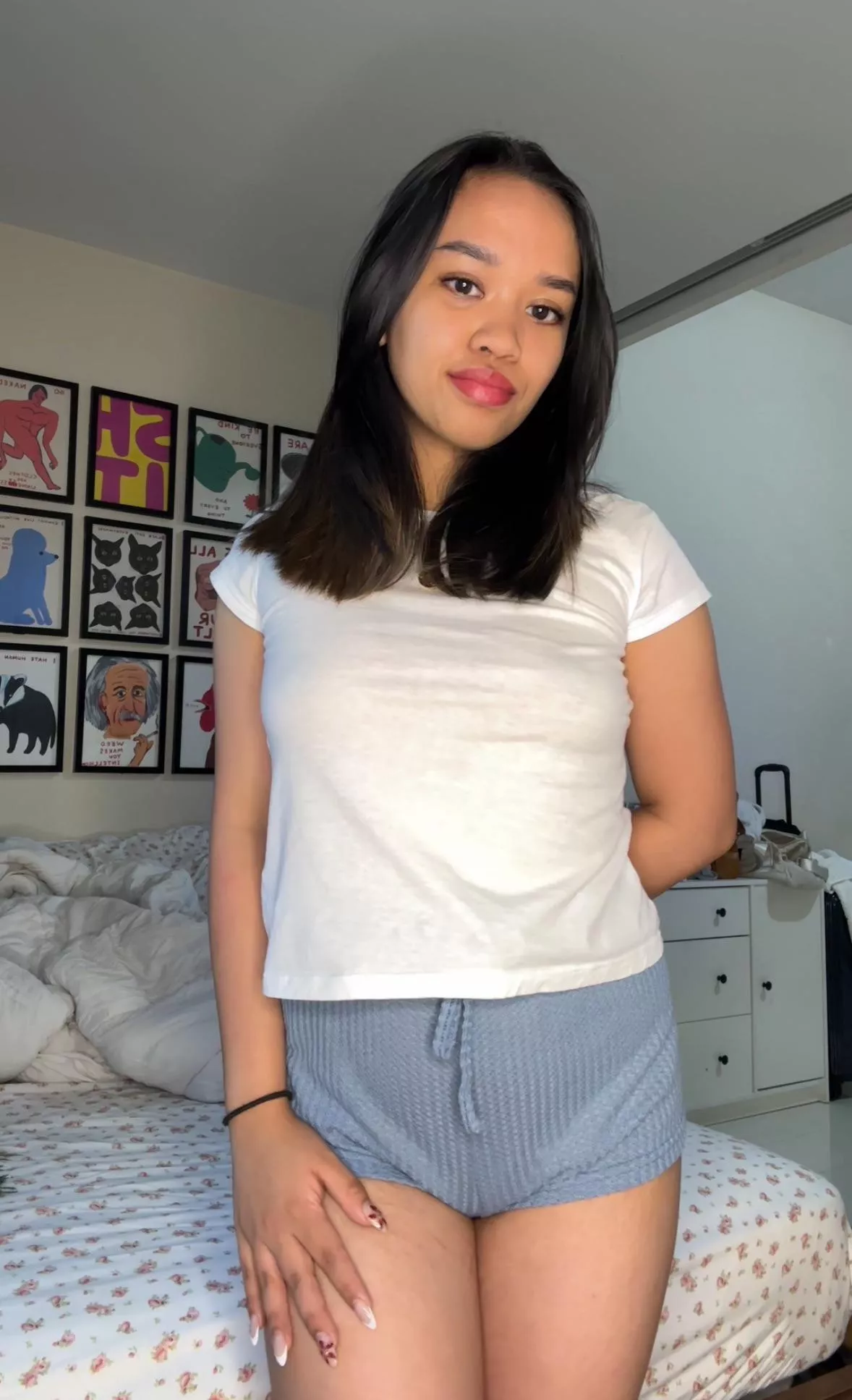 The only xsmall girl you need 🤪