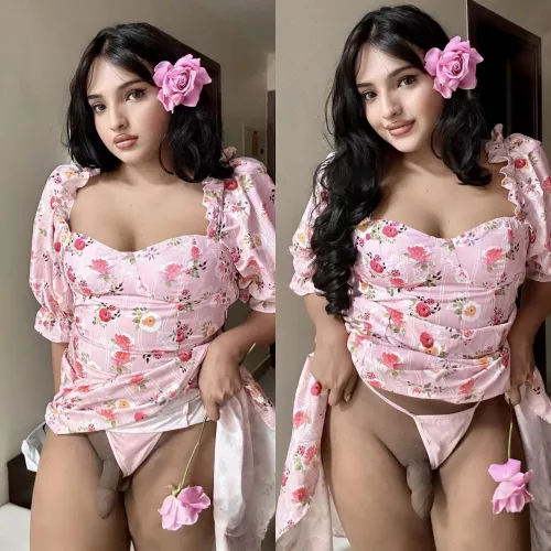 Would you suck girl dick on the first date ? 