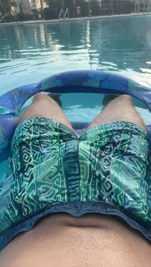 [27] I have a seat available