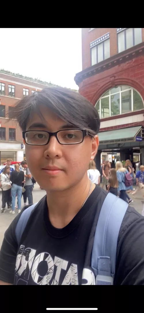 Don’t really have gay friends so I’m hoping to make some here!