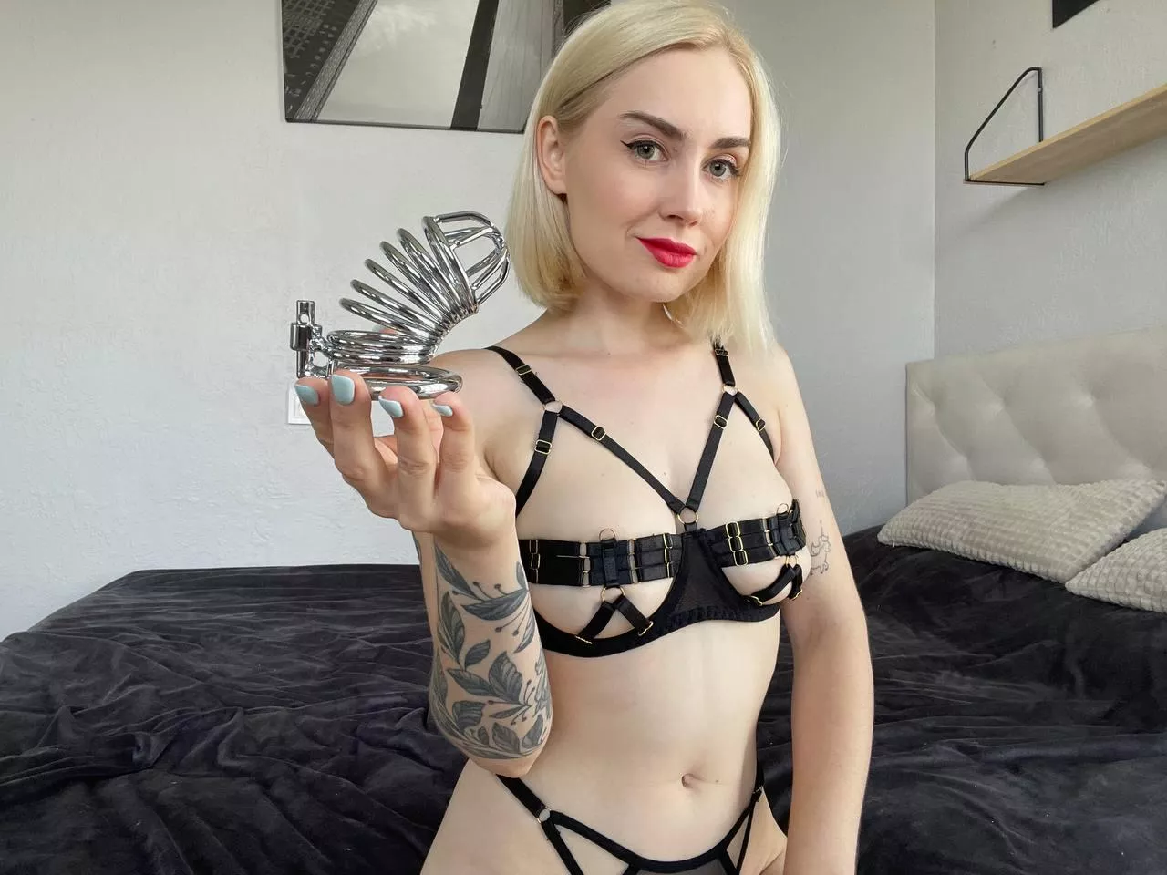 Mommy knows what's best for you.. here, let's lock your cock