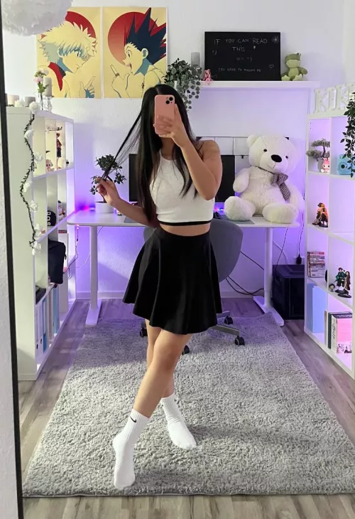 Playfully trying to get ur mood after work~