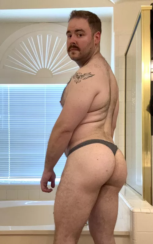 thick, thonged up cheeks