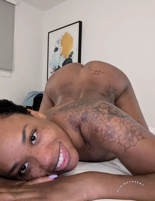 Arched and ready. I smile for a creampie