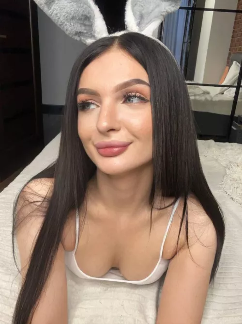 bunny girl needs your attention