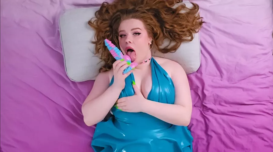 I like it when you watch me.