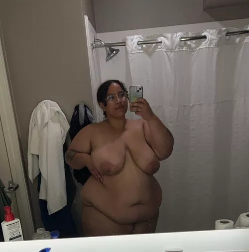 I love hotel bathrooms!