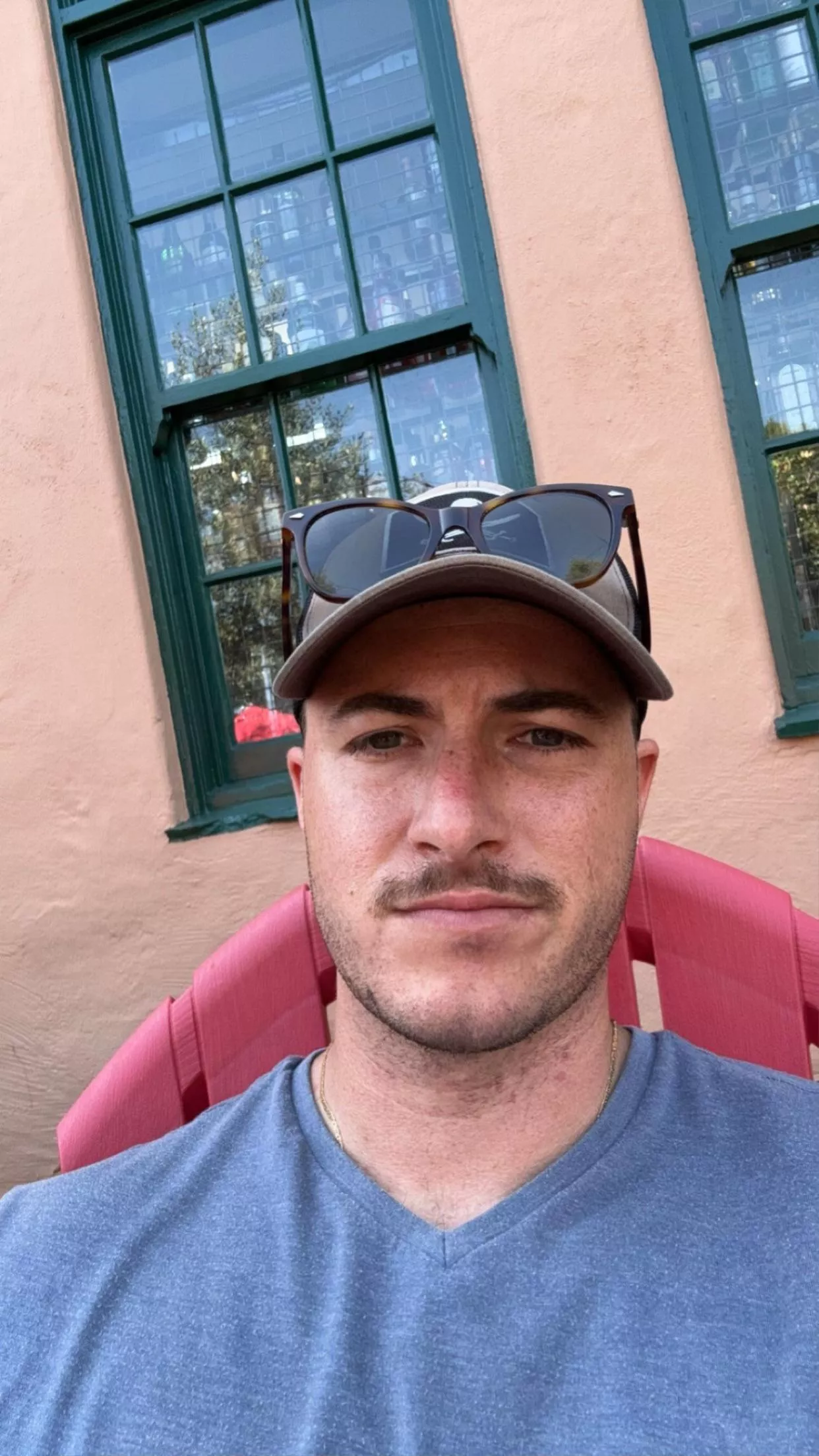 Keep the stache or no? 