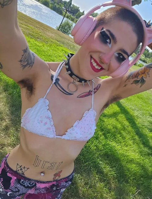 Lets go for a lil walk!