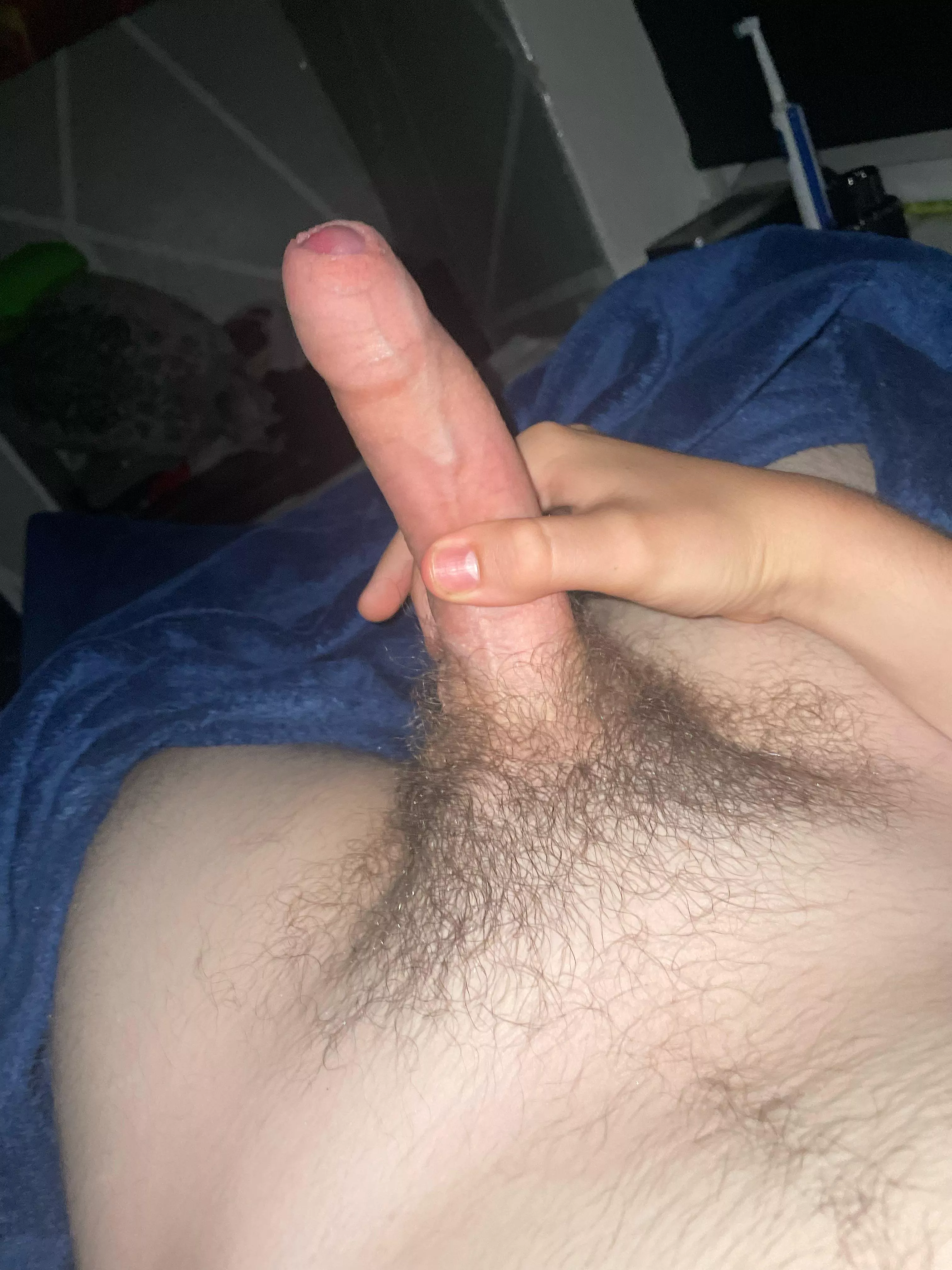looking to cum w a hung boy @tjssmif