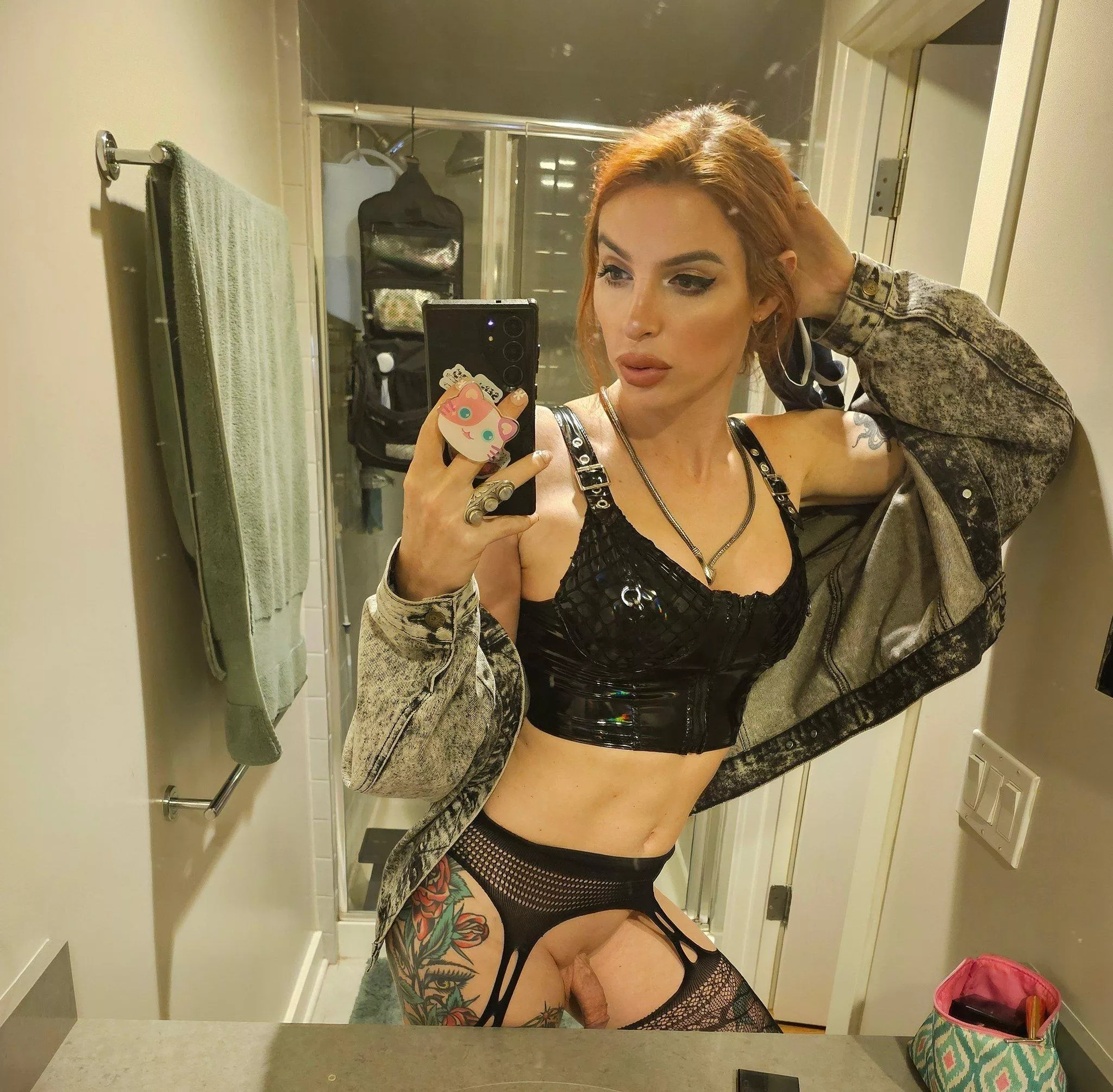 Omw to flash guys on the street.
