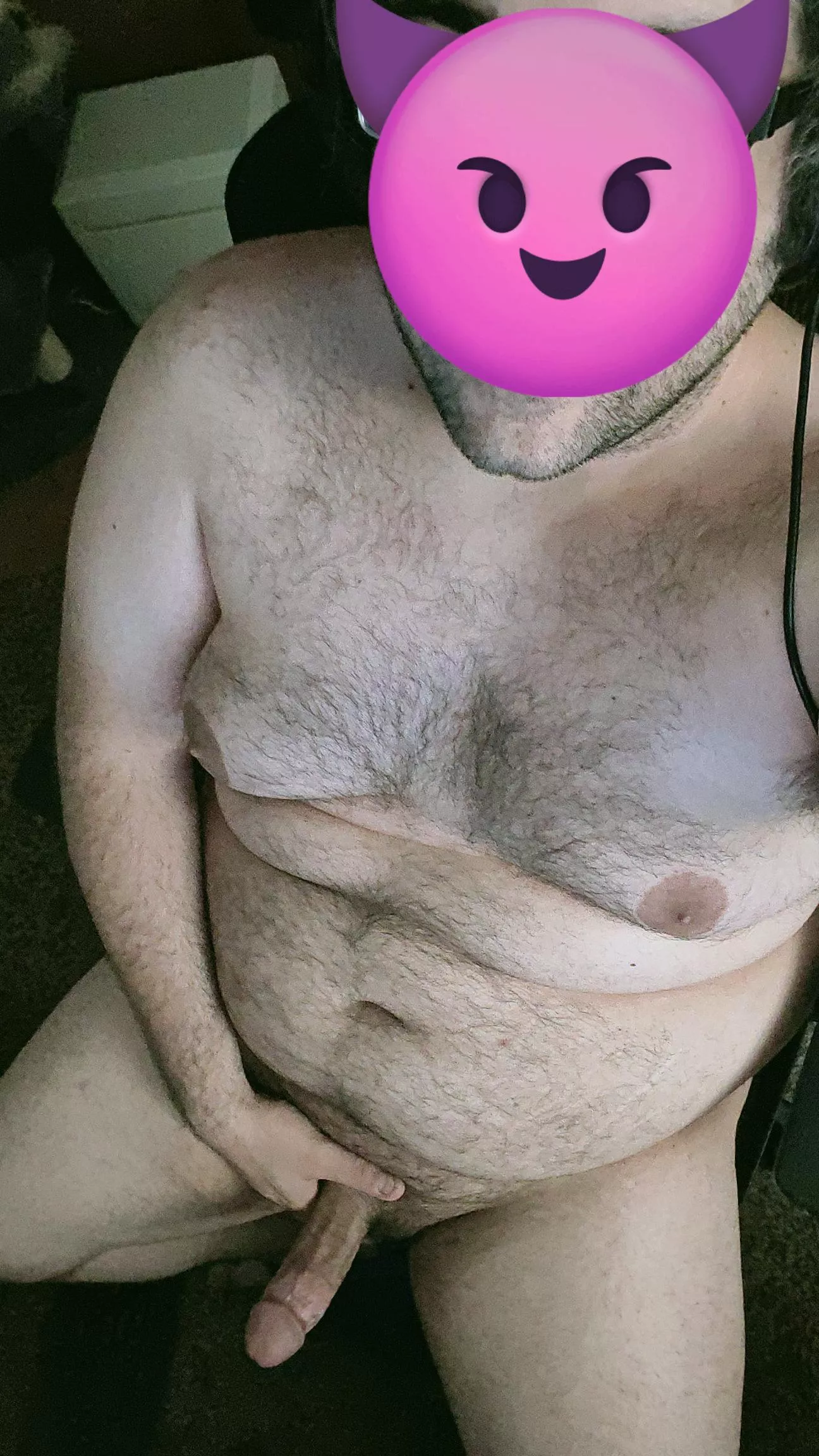 Work from home fun, would you suck me in between tasks?