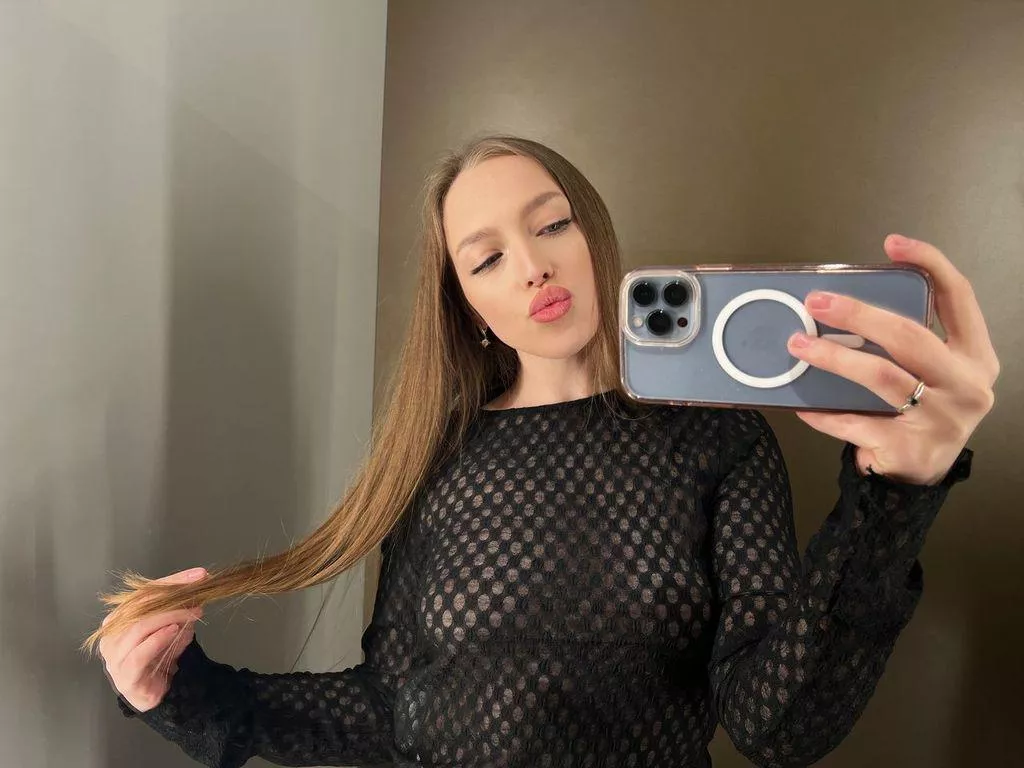 young girls like me like to have fun in public places f20