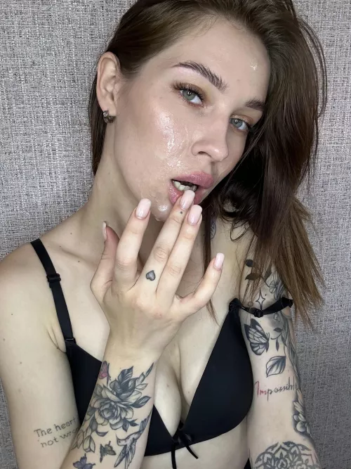 Add more cum to my face