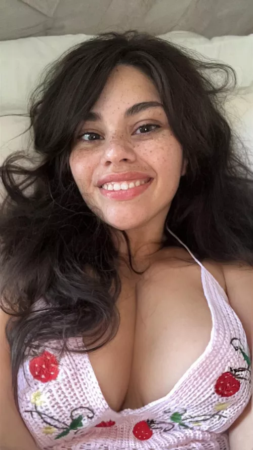 Let’s spend a day in bed together 