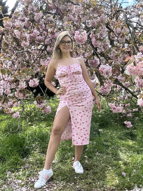 Pink is my favourite color on me