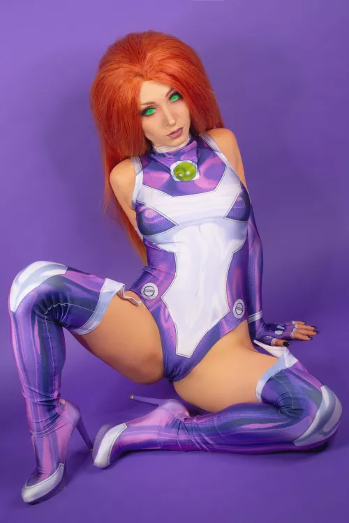 Star Fire cosplay by (Shiroktsne) 