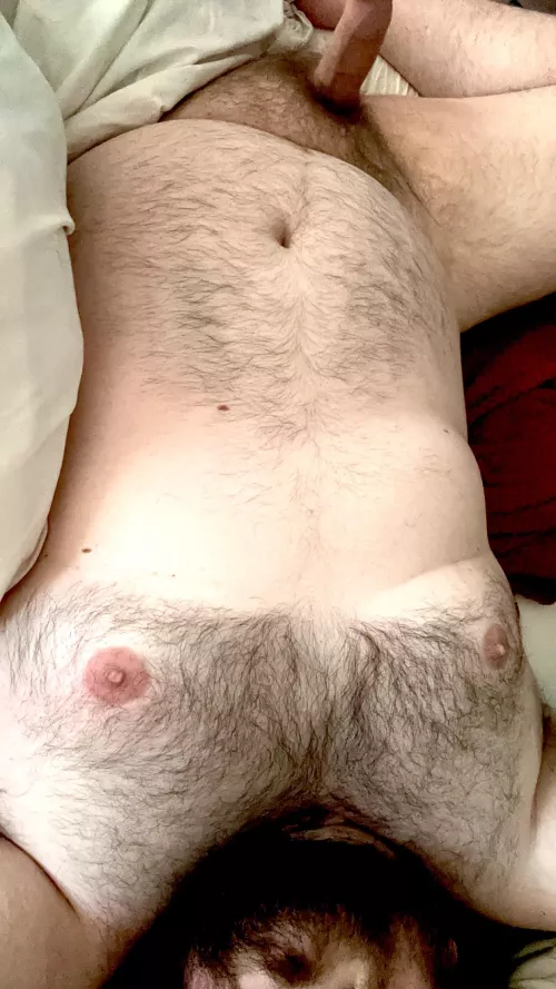 Very horny today, kinda feeling myself 🙈