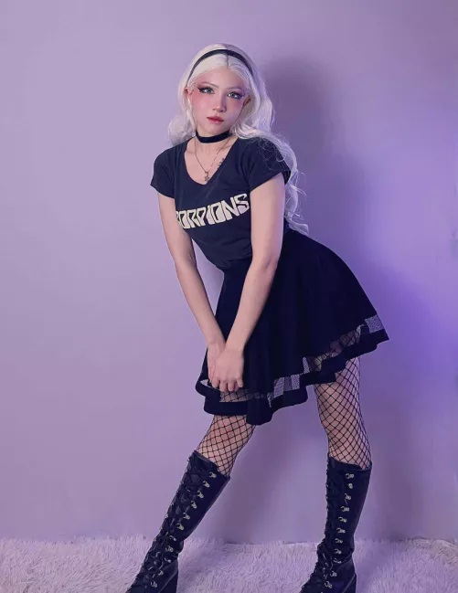 Wanna get naughty before doing our homework 