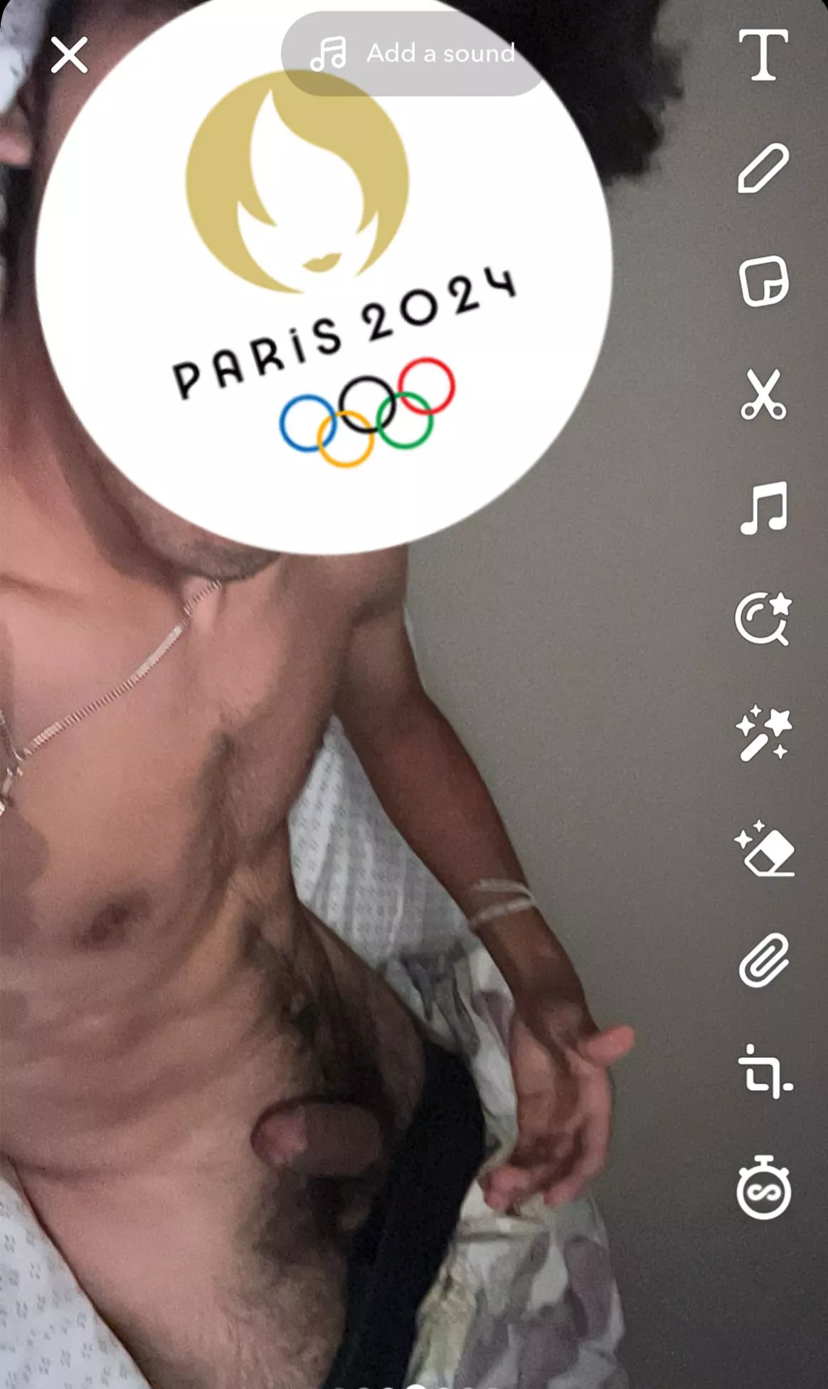 18 str8 fit down for chat n risky stuff while out camping into straight masc n jacked dudes 