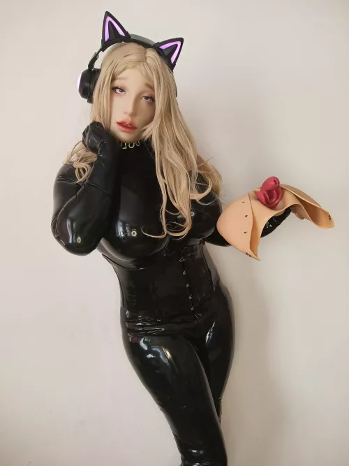 A delicious gag is waiting for ya!