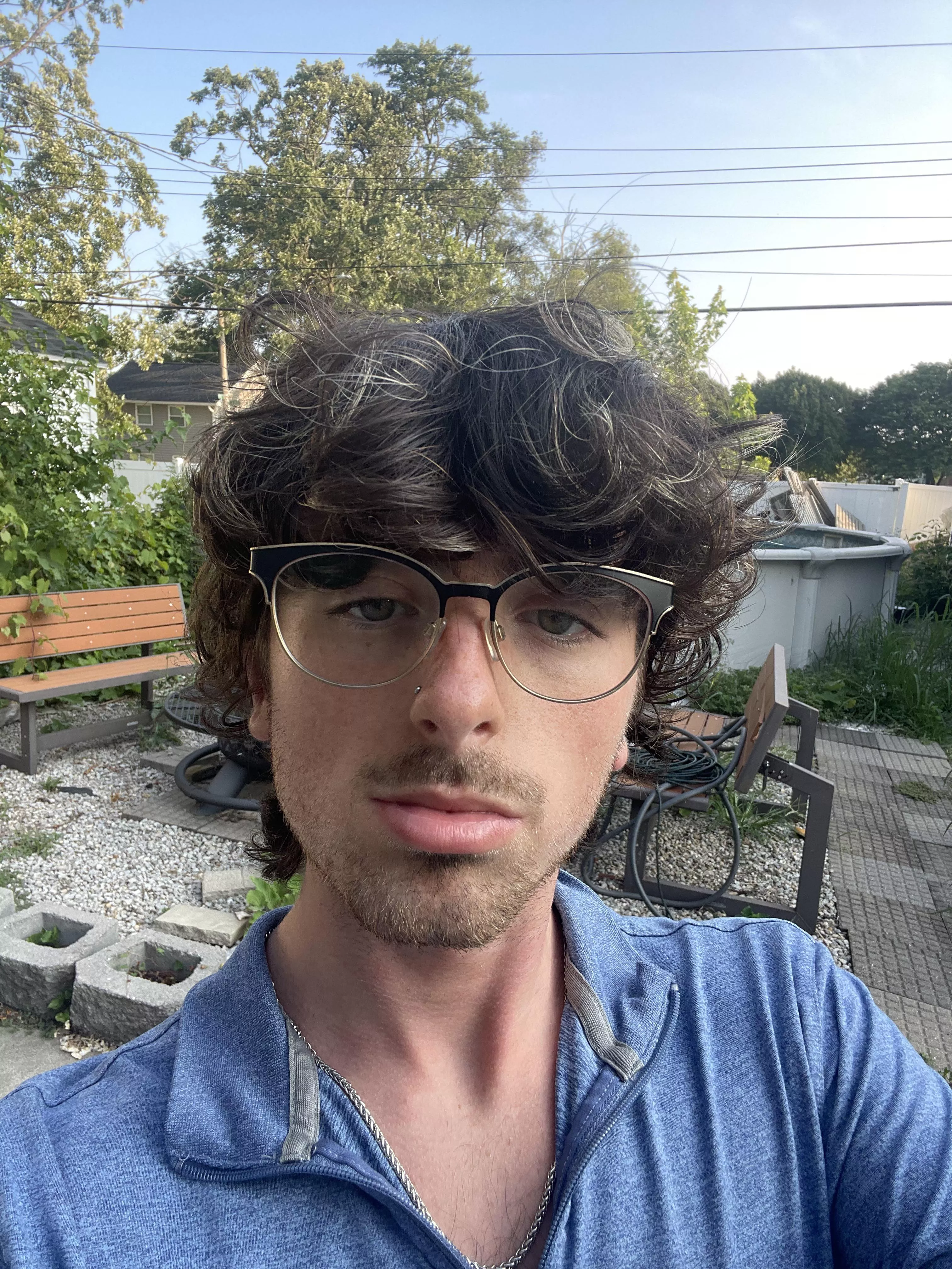 anyone play dbd? anyone play dbd?