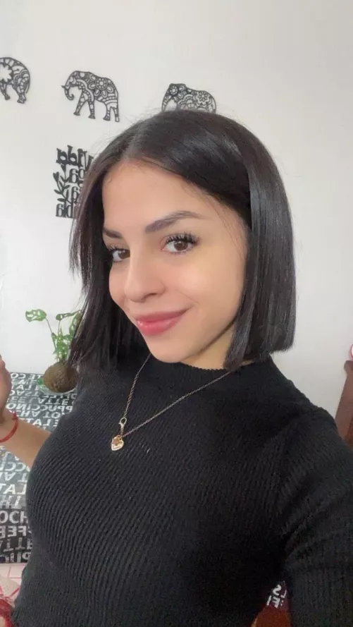 Classy in short hair