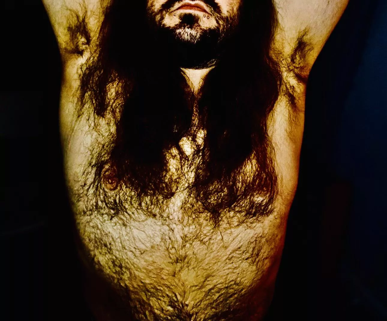 Come get a whiff of Daddy… I know you cannot contain yourself 😈