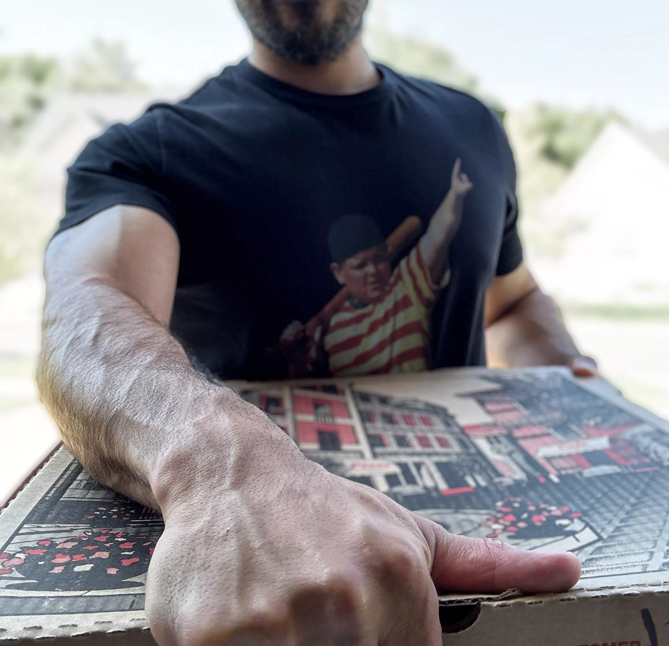 Heads up. Something hot and yummy on your door step 🍕