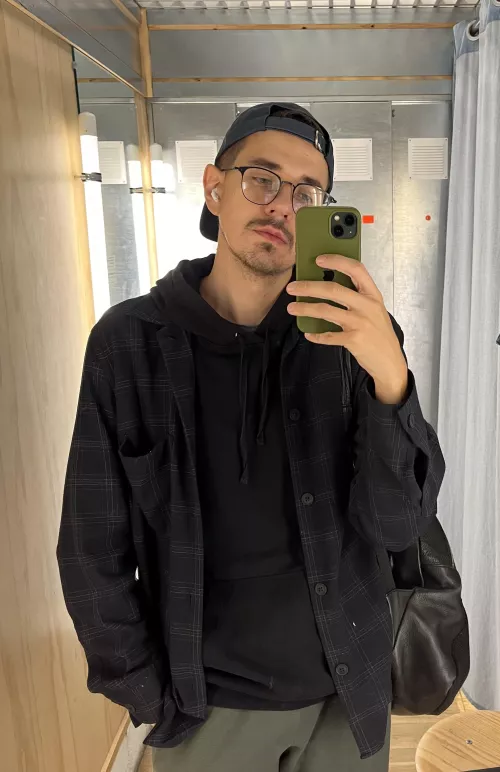 hello guys π«Άπ»