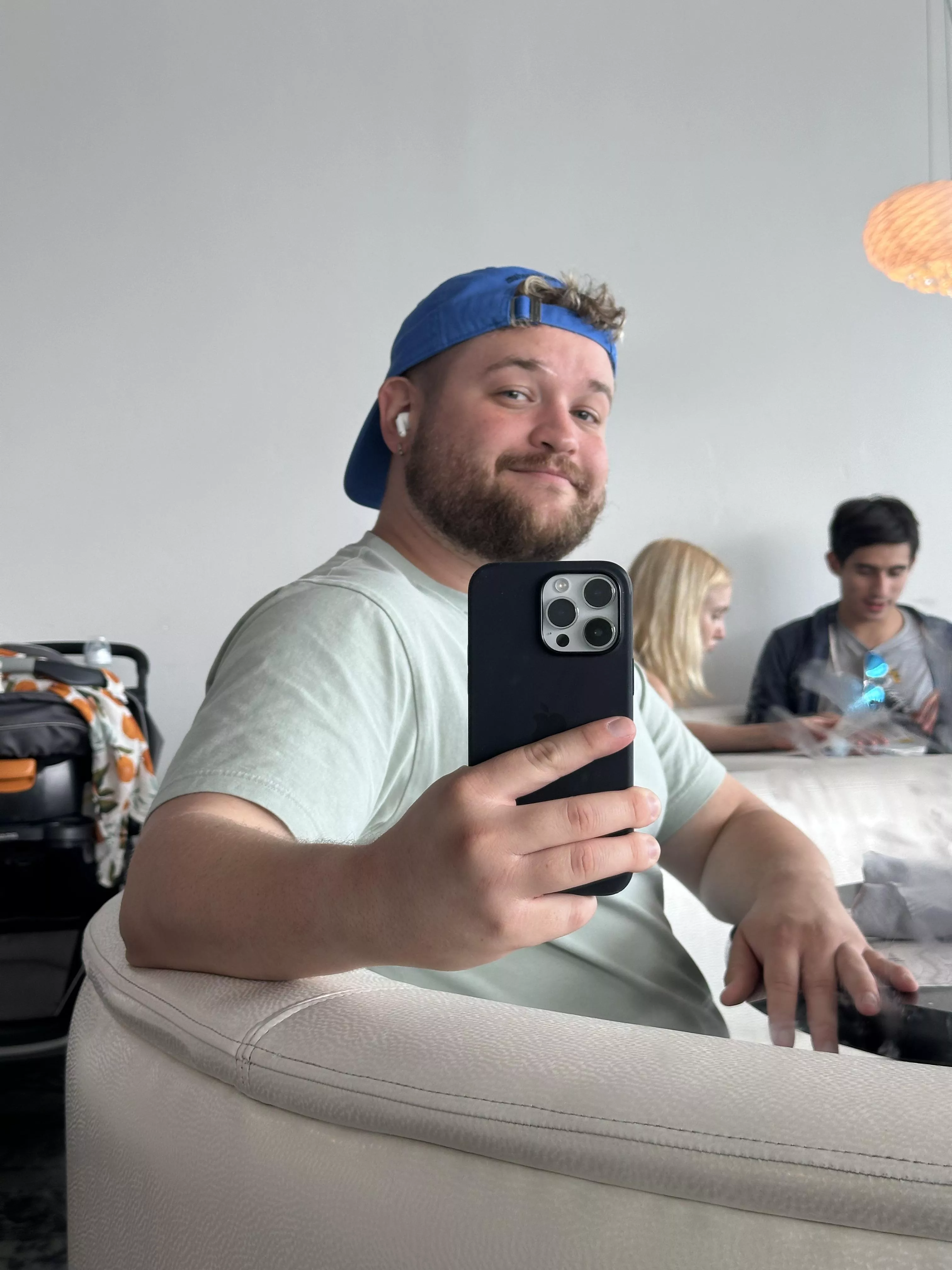 How do y’all like my new hat?