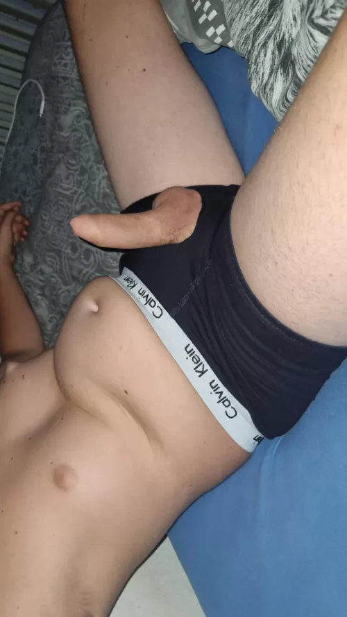 I needed to cut them, it is so comfy😫