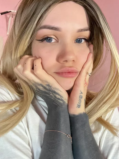 I want to feel your lips