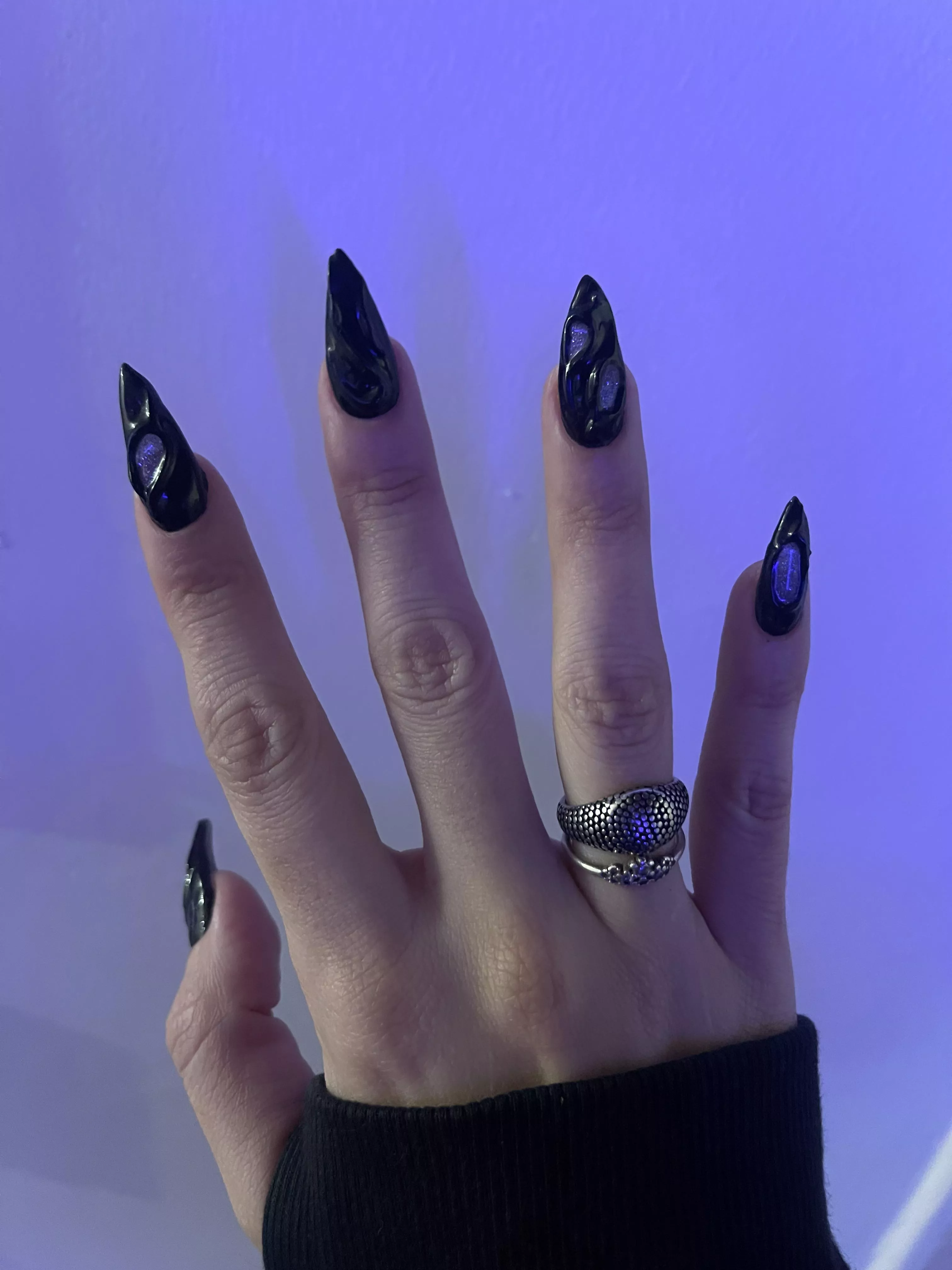 I'll scratch you whenever you want 