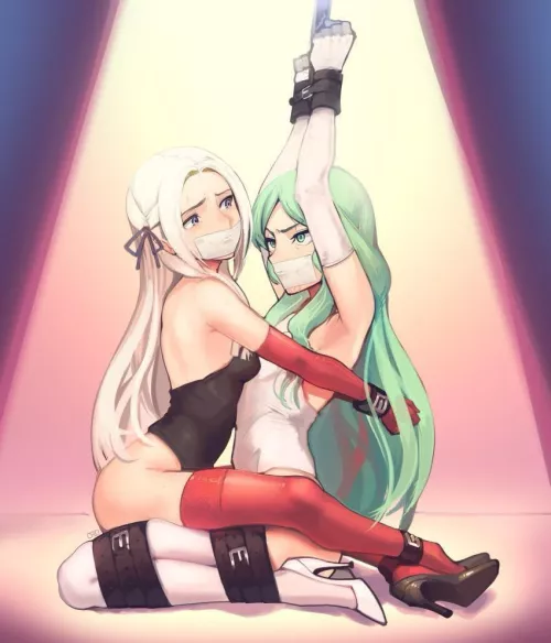 I’m stuck here with my bff is she gonna think I’m a slut for enjoying this