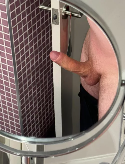 My first post here!! Drop me a follow if you want me to stay x