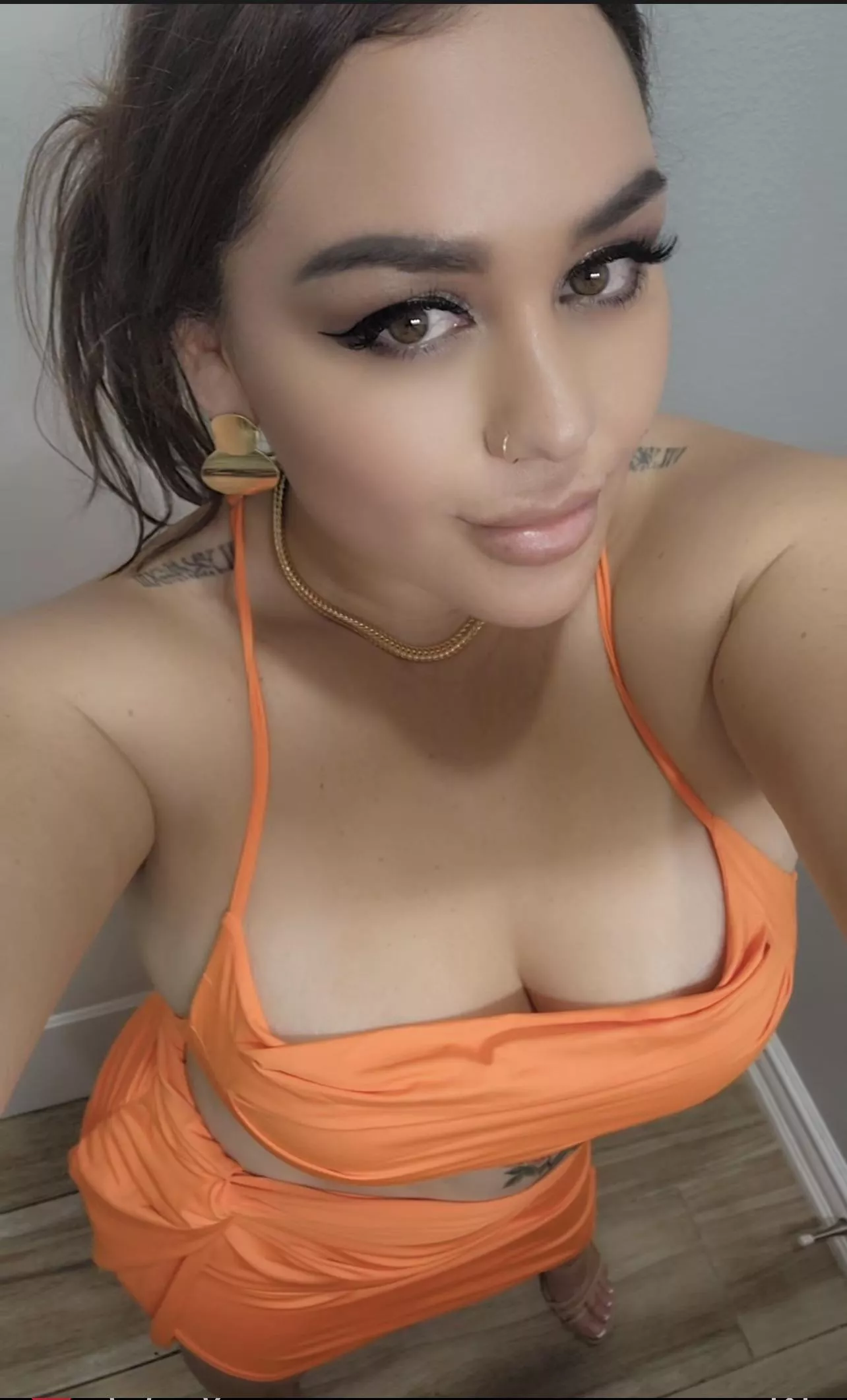 My friend gets bullied for having a milf mom 