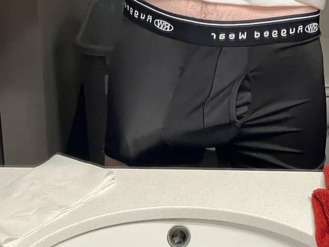 My girlfriend has no clue that I posted this