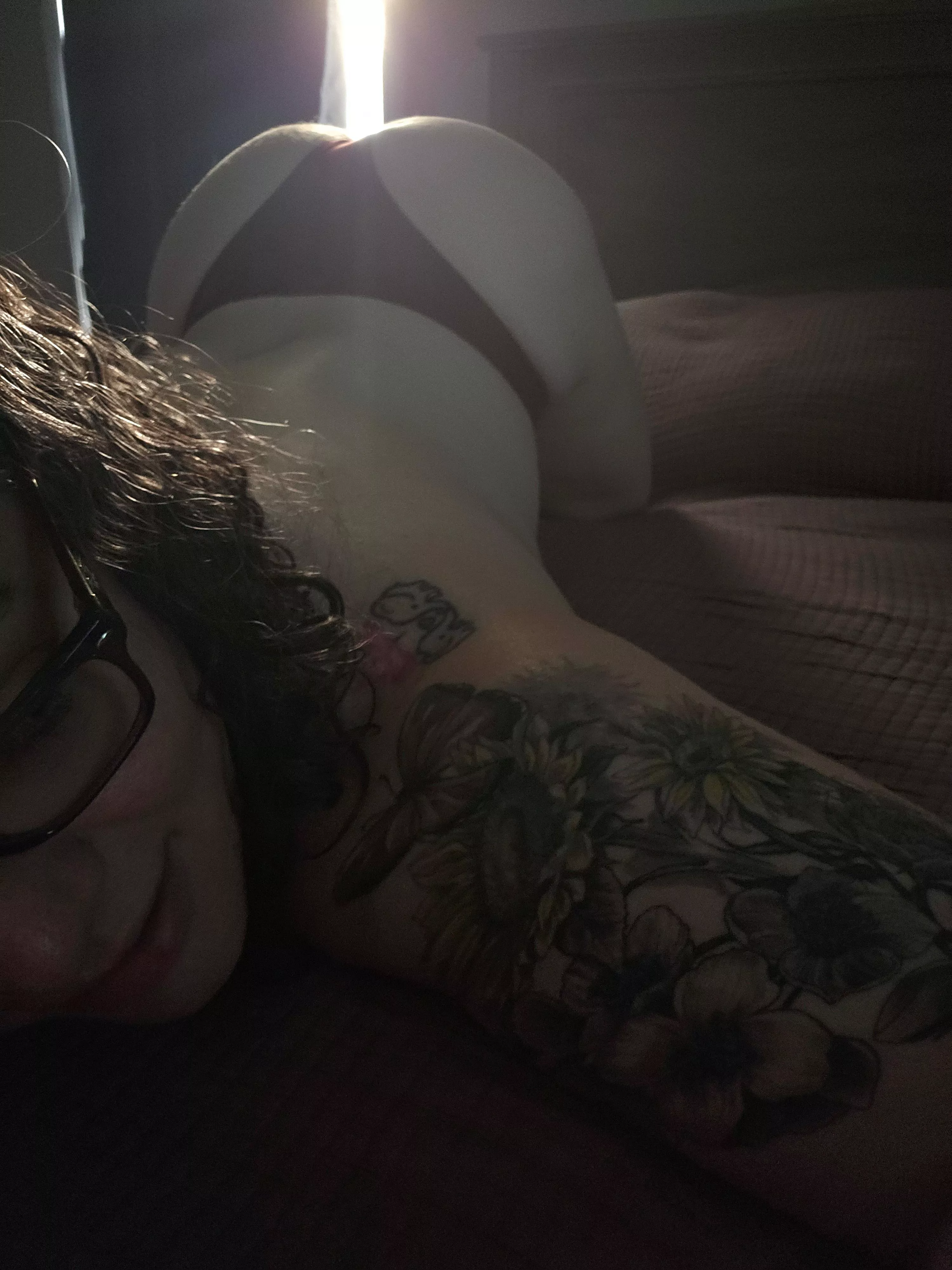 My super power is I can make the sun rise from my ass 🍑😏✨️