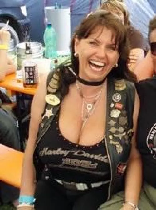 She was born for porn 