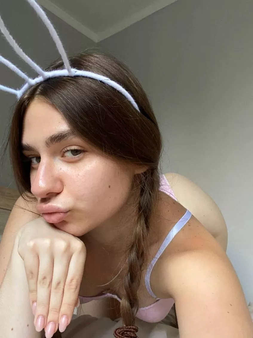 Your fav bunny pet ;)