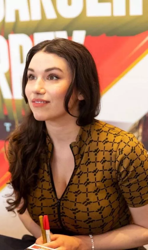 Grace Caroline Currey