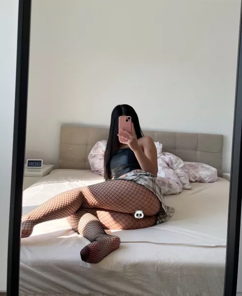 He keeps on sneaking up on me~🐼