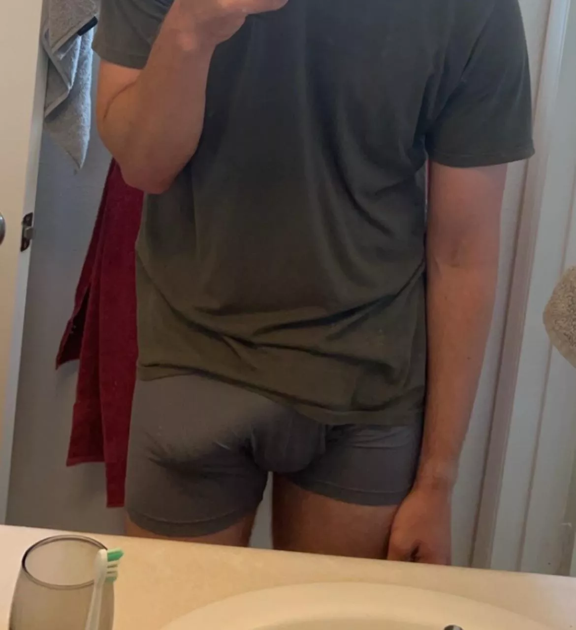 Hopefully this bulge makes up for my poor posture