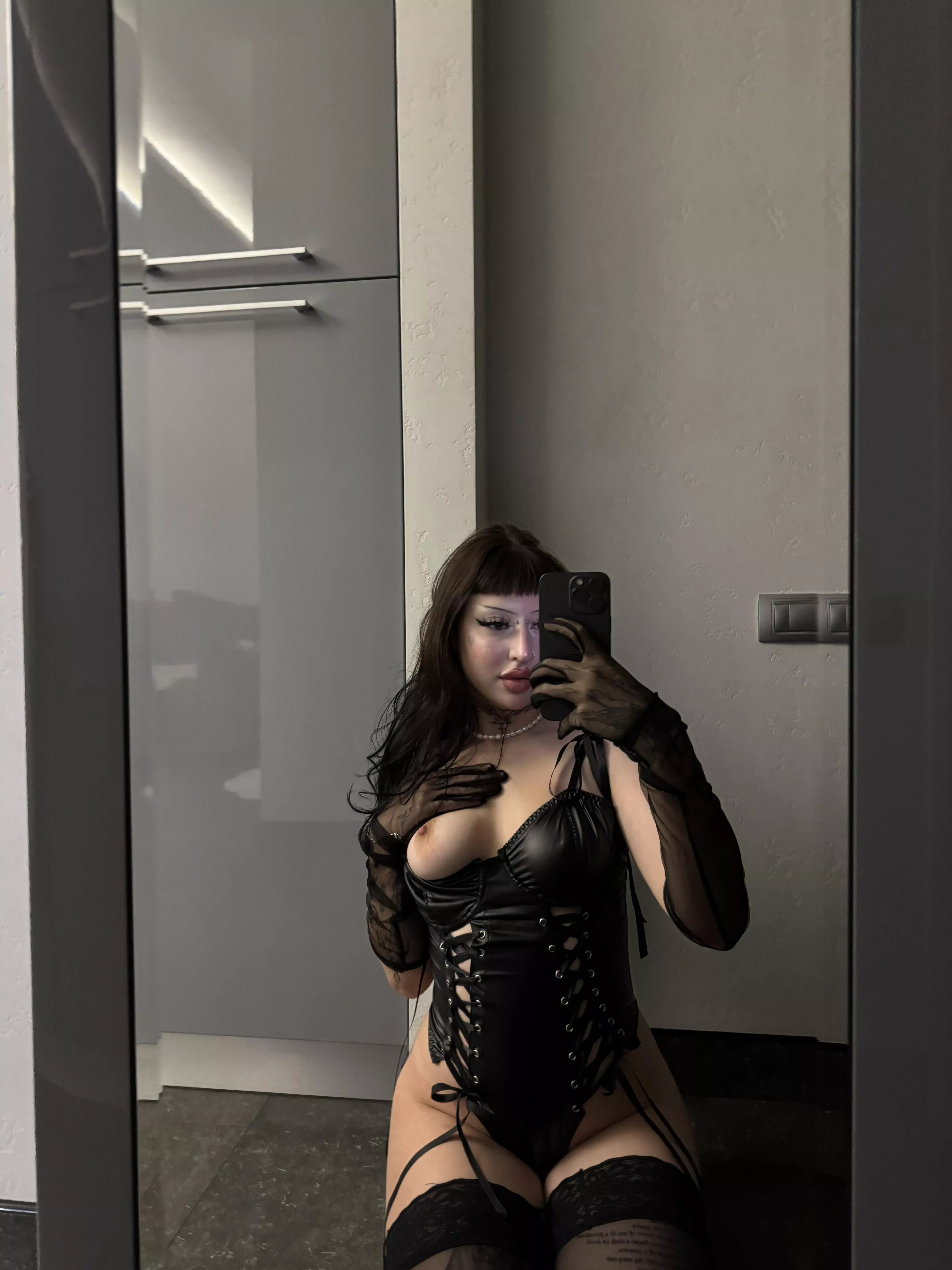 I don't want to be impudent, so for now only 1 tit or would you like me to do the opposite?