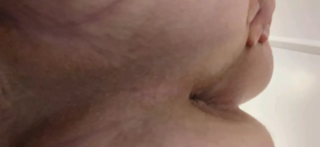 34 vers, would enjoy riding cock