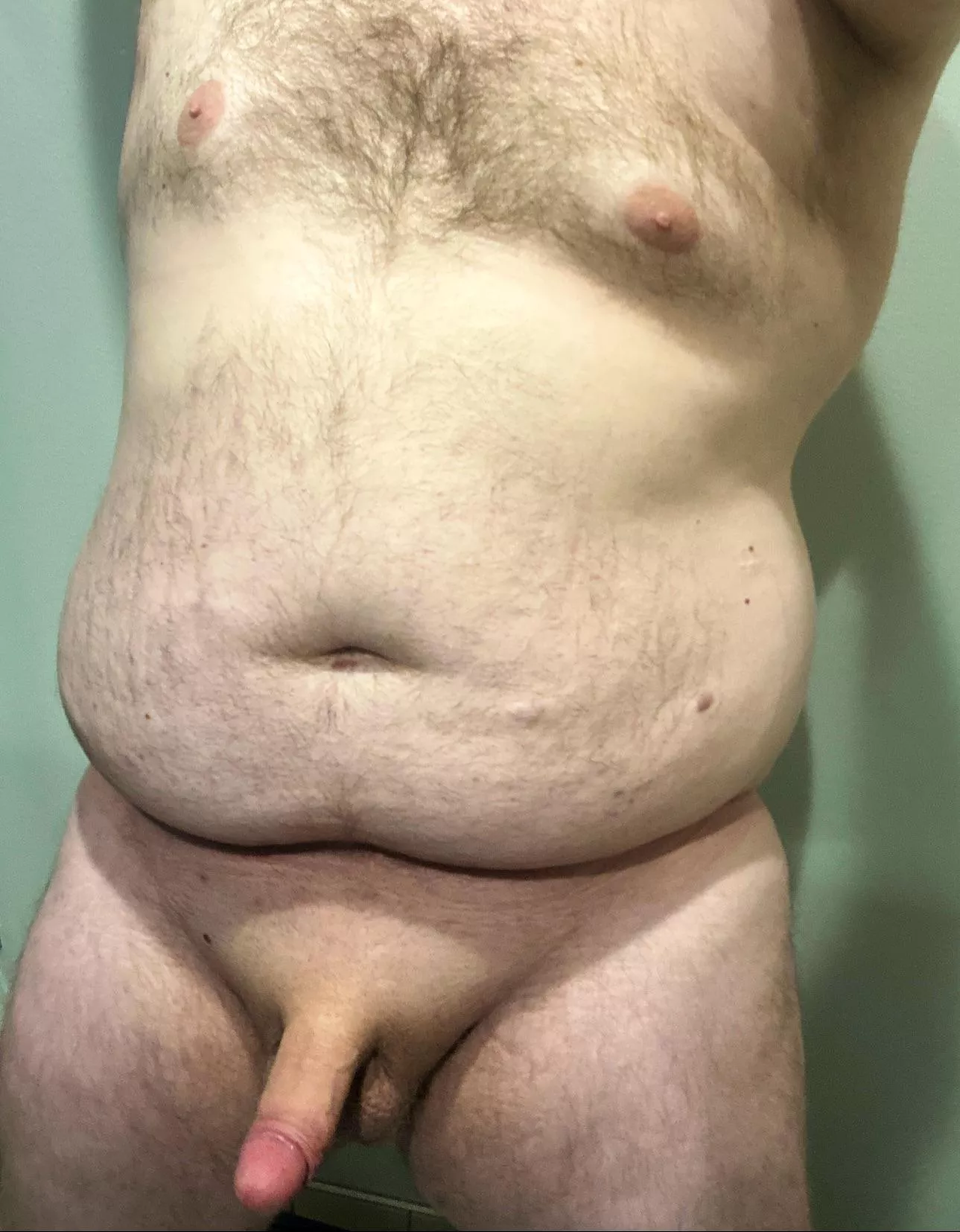 Boring Saturday night. 🙃 Anyone still awake? 😃