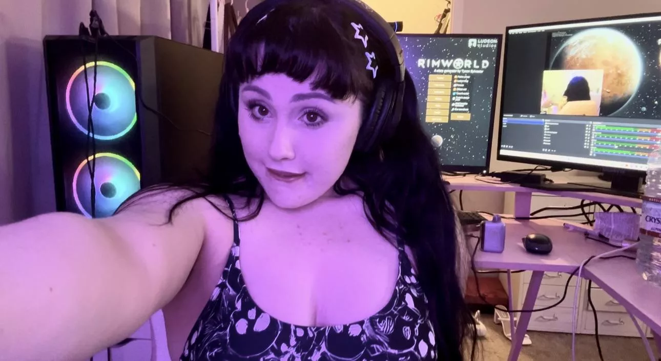 Can I bounce on ur cock while I play rimworld <3