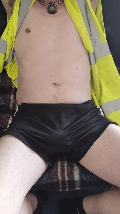 Filthy Bi Chav - love showing off in public