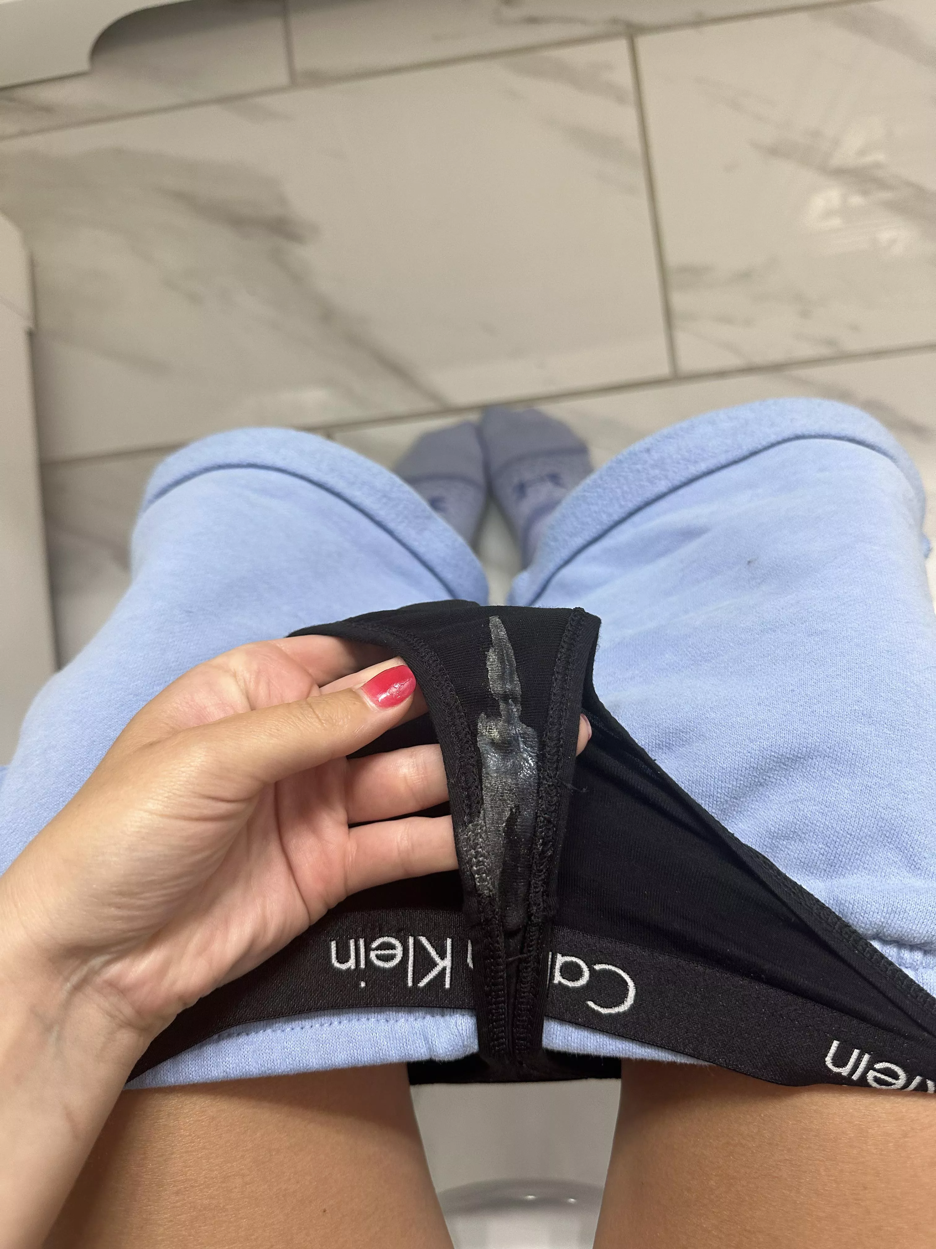 I think you lack vitamin ME. Cum get your dose